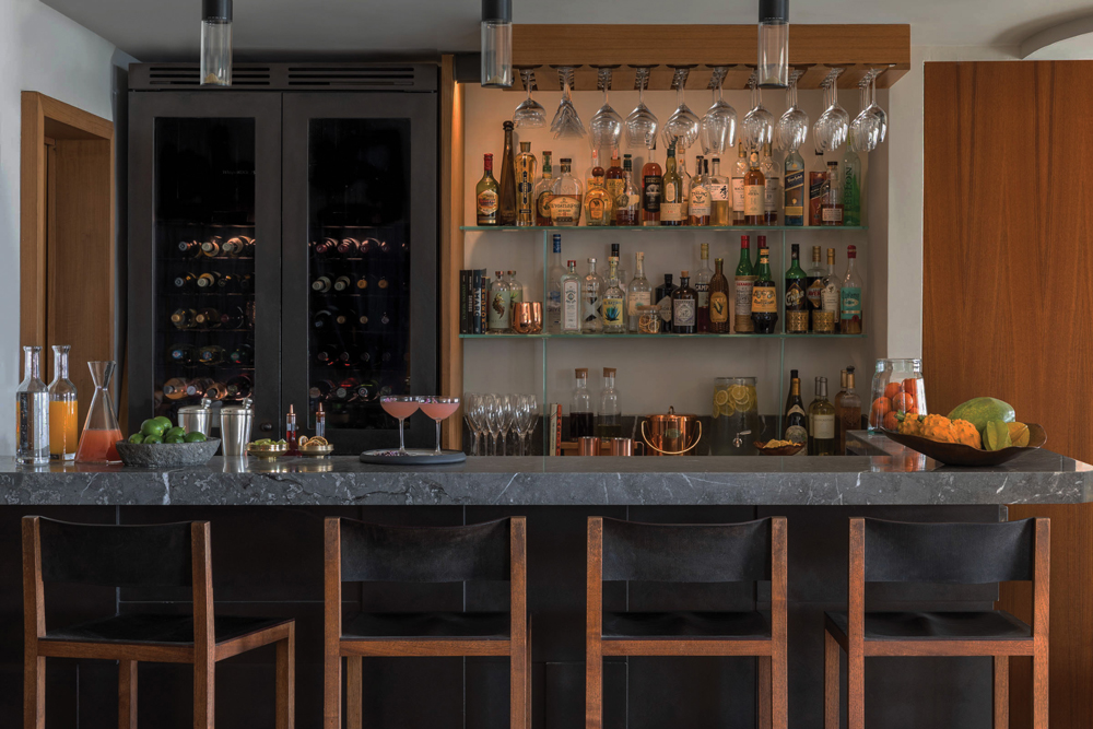 a Maibu beach inn bar